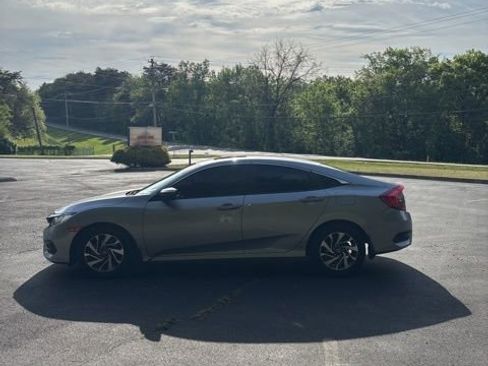 Used 2016 Honda Civic EX image 23