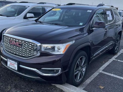 Used 2017 GMC Acadia Denali w/ Technology Package image 1