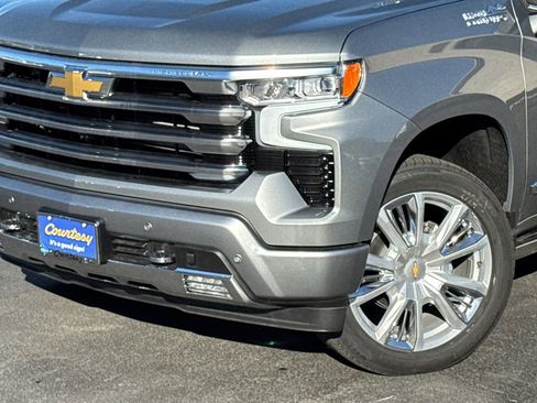 New 2026 Chevrolet Silverado 1500 High Country image 3