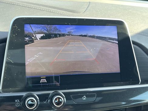 Certified 2023 Cadillac CT4 Luxury w/ Sun And Sound Package image 31