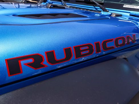 Used 2021 Jeep Gladiator Rubicon AWD/4WD image 23