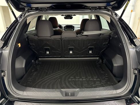 Used 2025 Subaru Crosstrek 2.0i Premium image 25