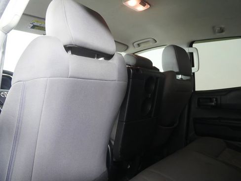 Used 2017 Toyota Tundra SR5 image 16