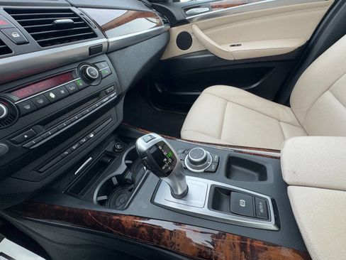 Used 2011 BMW X5 xDrive35i image 23