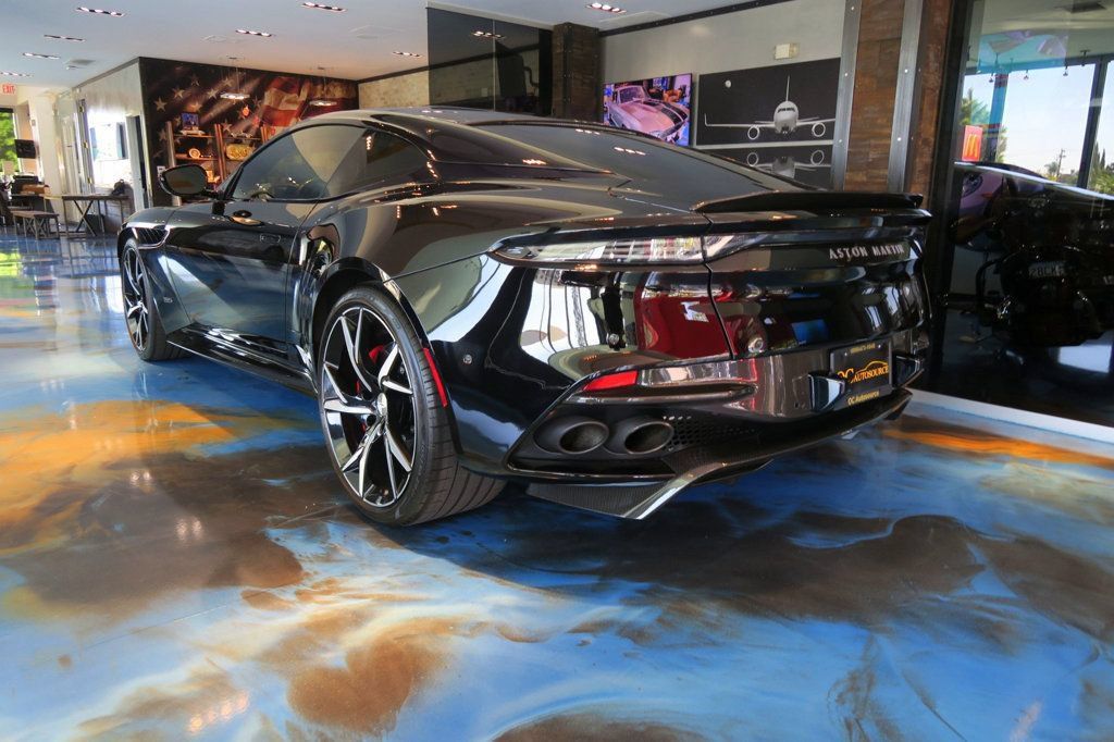 Used 2019 Aston Martin DBS Superleggera RWD image 8