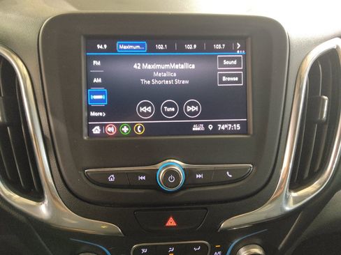 Used 2020 Chevrolet Equinox LT AWD/4WD image 25