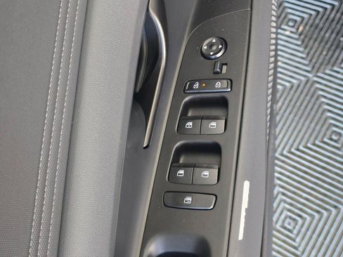 New 2026 Hyundai Elantra Sport FWD image 18