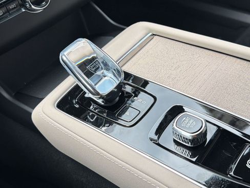 New 2026 Volvo XC90 B5 Plus w/ Protection Package image 16