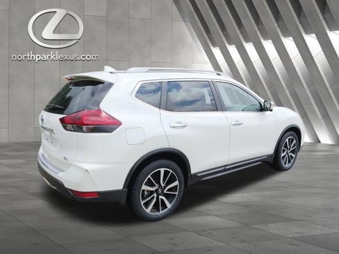 Used 2020 Nissan Rogue SL FWD image 6