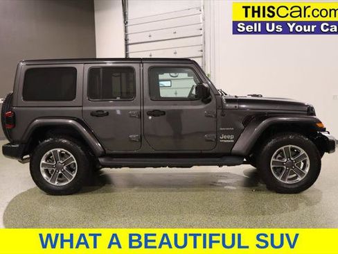 Used 2020 Jeep Wrangler Unlimited Sahara AWD/4WD image 9