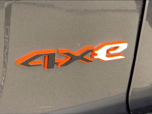 Used 2021 Jeep Wrangler Unlimited Sahara image 34