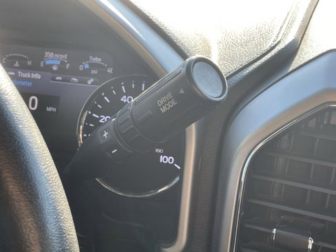 Used 2020 Ford F350 Lariat w/ Lariat Ultimate Package image 23