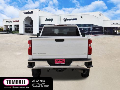 Used 2025 Chevrolet Silverado 2500 LT w/ Convenience Package image 6