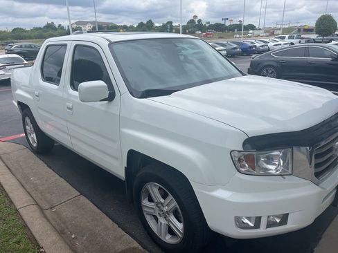 Used 2013 Honda Ridgeline RTL image 3