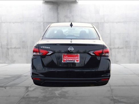 New 2025 Nissan Versa SV w/ Trunk Package image 6
