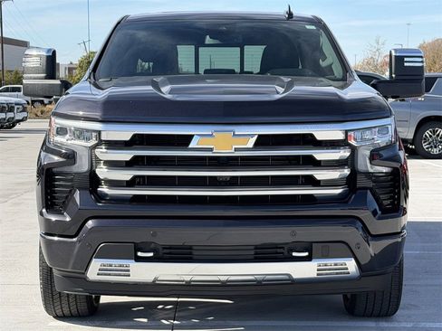 Certified 2024 Chevrolet Silverado 1500 High Country w/ High Country Premium Package image 8