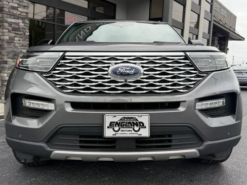 Used 2021 Ford Explorer Platinum w/ Equipment Group 601A AWD/4WD image 14