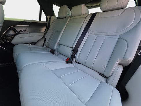 New 2026 Land Rover Range Rover Sport SE AWD/4WD image 14