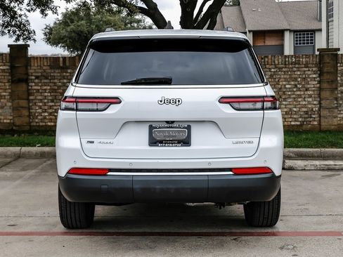 Used 2023 Jeep Grand Cherokee L Limited image 19