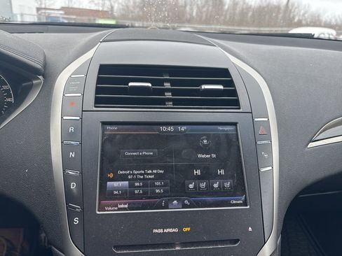 Used 2014 Lincoln MKZ Base w/ Equipment Group 102A Reserve image 16