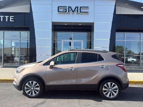 Used 2019 Buick Encore Preferred AWD/4WD image 1