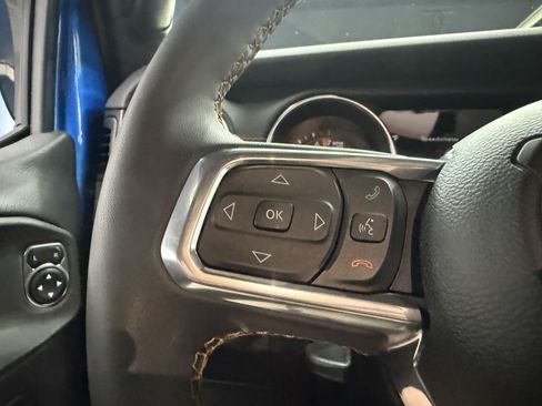 Used 2023 Jeep Gladiator High Altitude AWD/4WD image 12