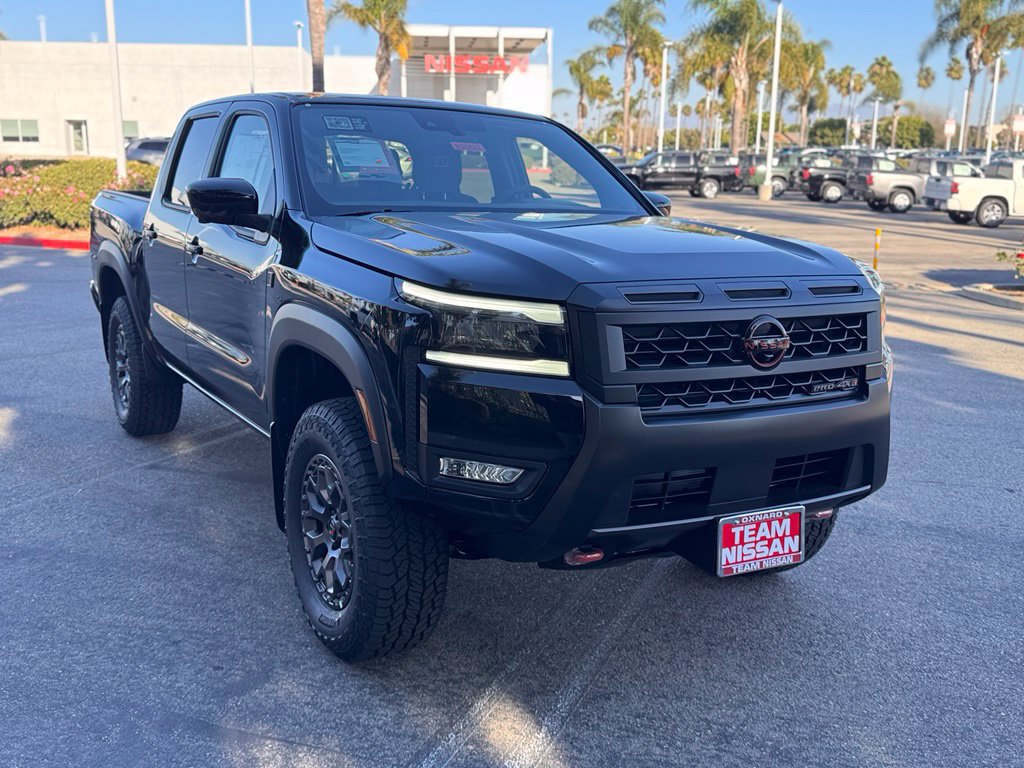 New 2026 Nissan Frontier PRO-4X w/ Pro-4x Convenience Package AWD/4WD image 2