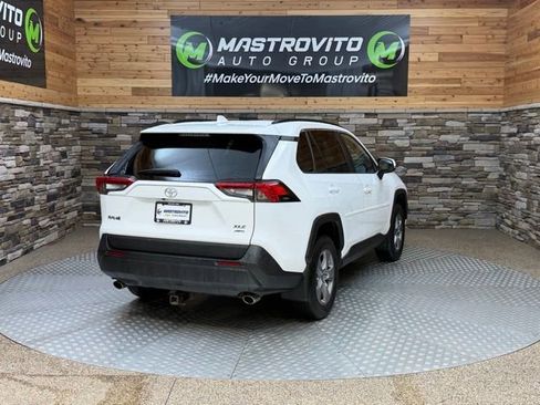 Used 2022 Toyota RAV4 XLE w/ Convenience Package AWD/4WD image 9