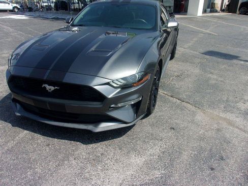 Used 2018 Ford Mustang Premium w/ Ecoboost Performance Package RWD image 2
