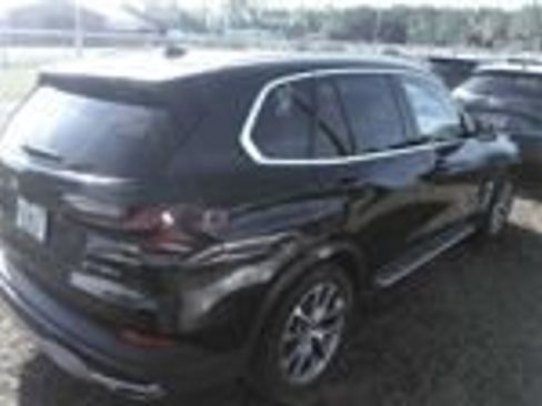 Used 2025 BMW X5 xDrive50e AWD/4WD image 4