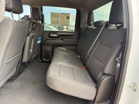 Used 2024 Chevrolet Silverado 2500 LT AWD/4WD image 28