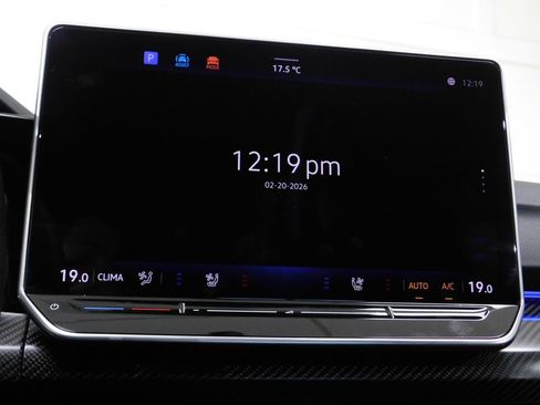 Used 2025 Volkswagen Golf R Black Edition image 58