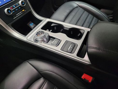 Used 2024 Ford Edge SEL image 26