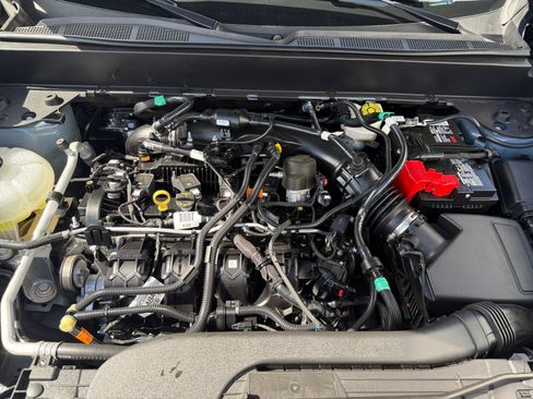 Certified 2024 Ford Maverick XLT w/ XLT Luxury Package FWD image 32