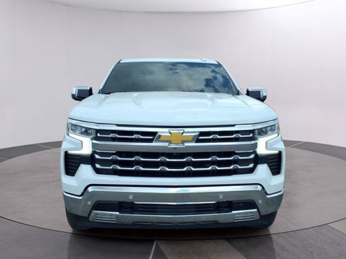 Used 2023 Chevrolet Silverado 1500 LTZ w/ LTZ Premium Package AWD/4WD image 6