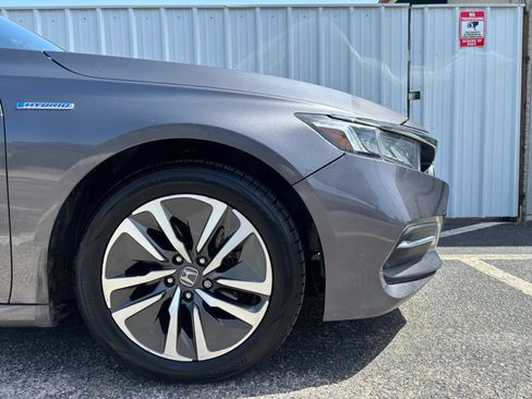 Used 2018 Honda Accord Hybrid image 8