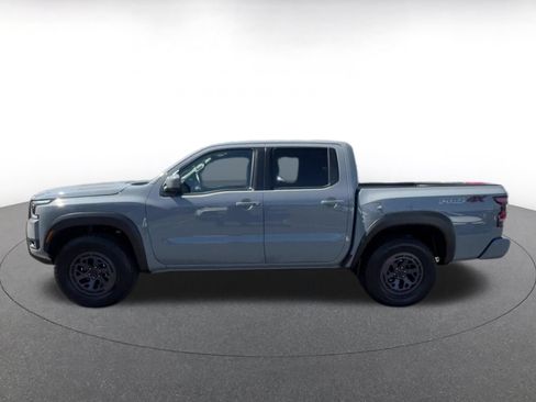 Used 2026 Nissan Frontier PRO-4X AWD/4WD image 8