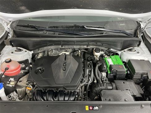 Used 2022 Kia Sorento LX image 25