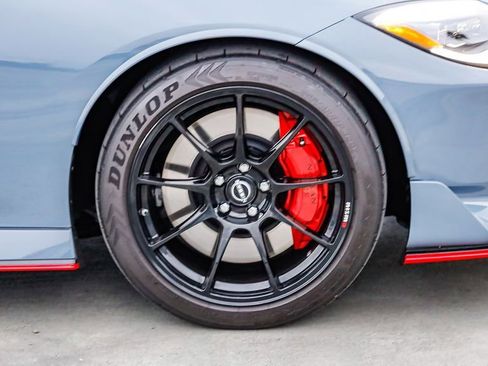 Used 2024 Nissan Z NISMO w/ Floor Mat Package RWD image 11