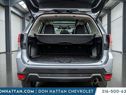 Used 2024 Subaru Forester Limited AWD/4WD image 39