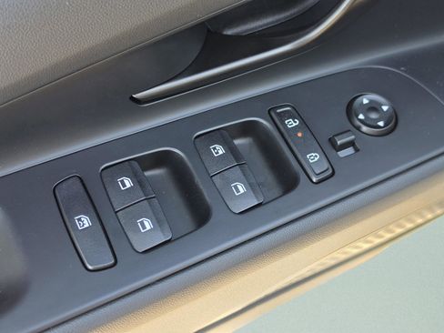 New 2026 Hyundai Elantra Sport image 22