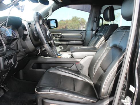 Used 2019 RAM 1500 Limited AWD/4WD image 10