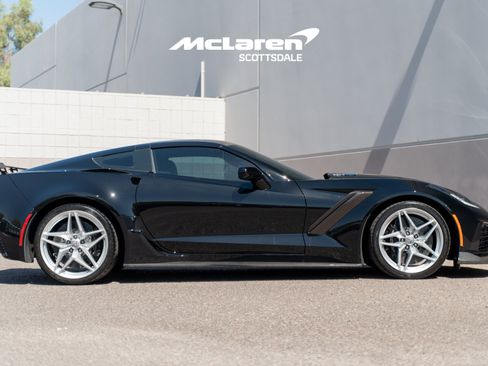 Used 2019 Chevrolet Corvette ZR1 RWD image 8