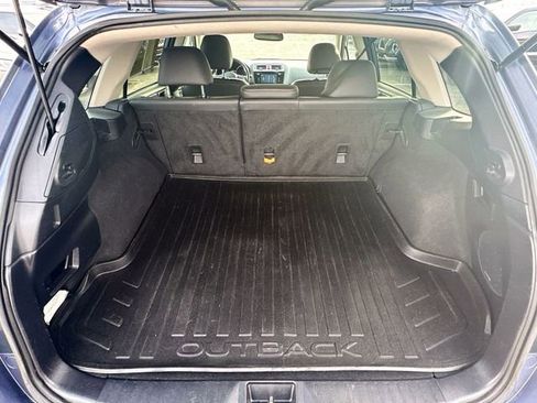 Used 2015 Subaru Outback 2.5i Limited w/ Popular Package #4 image 28