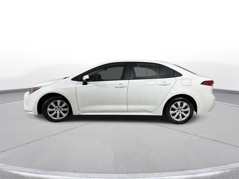 Used 2024 Toyota Corolla LE FWD image 9