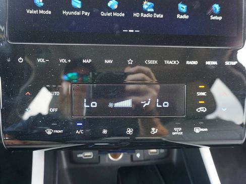 Used 2024 Hyundai Tucson SEL w/ Convenience Package FWD image 13