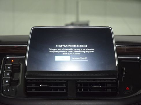 Used 2023 Chevrolet Tahoe LT AWD/4WD image 31