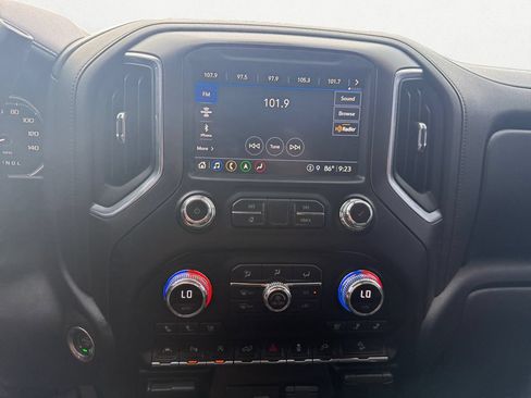 Used 2021 GMC Sierra 1500 AT4 w/ AT4 Premium Package AWD/4WD image 22