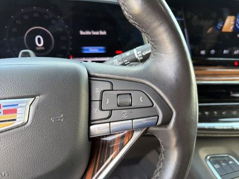 Used 2023 Cadillac Escalade ESV Premium Luxury image 25
