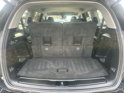 Used 2021 Jeep Grand Cherokee L Laredo w/ Luxury Tech Group I image 33